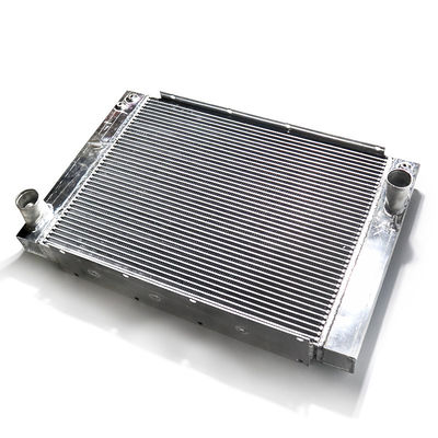 Autobus Parts Cooling System Radiatore del motore 1301-04898 per Higer Bus Anno 2010-