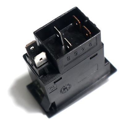 OE NO. 3792-00225 Interruttore di parti di autobus per King Long Bus Main Power Rocker Switch