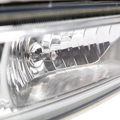ZK6120 ZK6118 ZK6128 ZK6125 Lampada di nebbia per autobus e camion generale a 24 V con materiale plastico