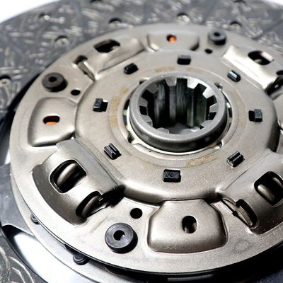 XMQ Bus Truck Clutch Driven Plate per 1601-00898 1601-00429 216300030 16E0501130CKD