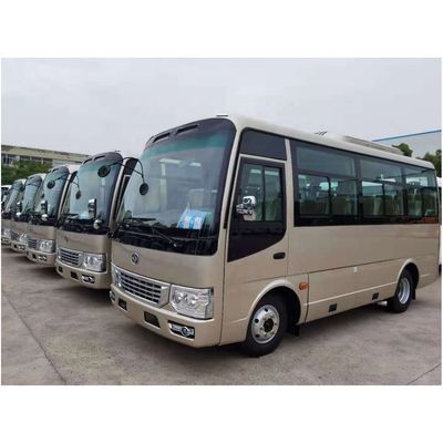 Autobus da montagna russa 6.9M Euro 4 con 22-26 posti a sedere e 6-8L di capacità del motore in colore personalizzato