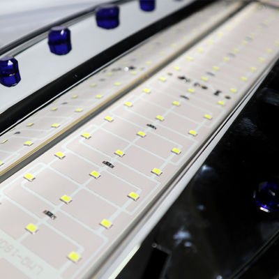 King Long 24V LED Auto Bus Interior Light per il miglioramento del sistema di illuminazione dei corridoi