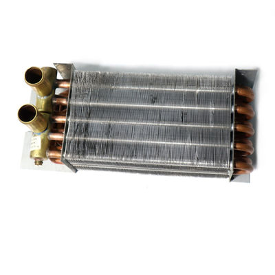 Serbatoio dell'acqua del radiatore di autobus altamente resistente per l'autobus Zhongtong H6C