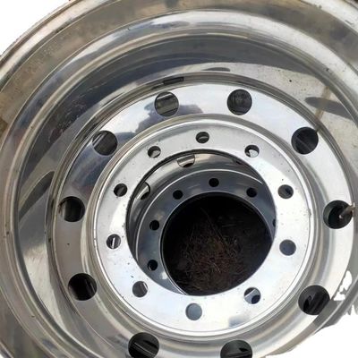 12R Larghezza di autobus Ruote in alluminio 22.5 per Zhongtong Bus Concave Design